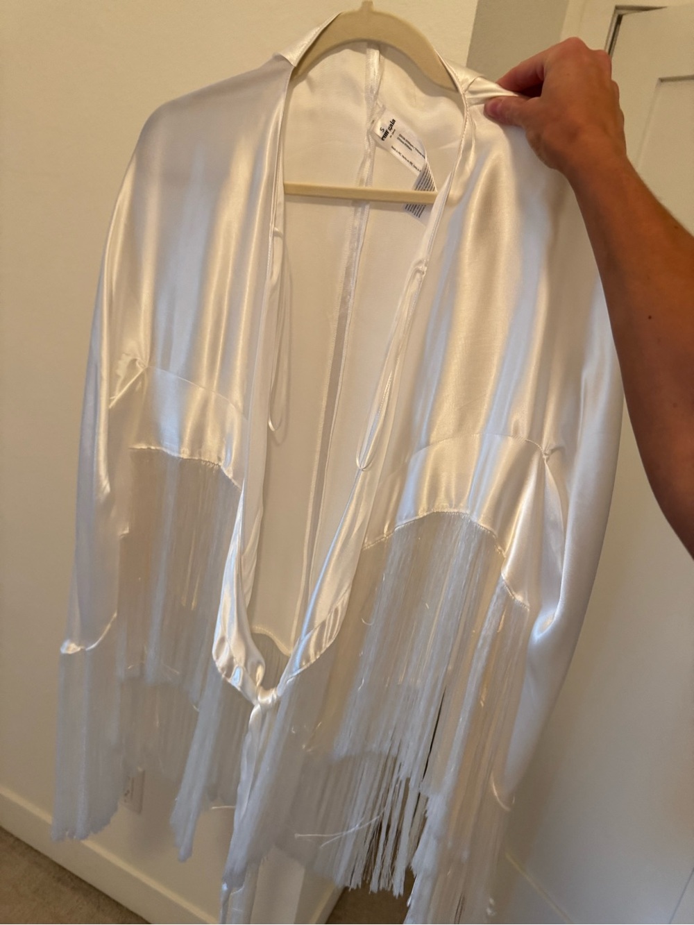 Cult Gaia Silky Ivory Fringe Kimono Wrap - Picture 2 of 9